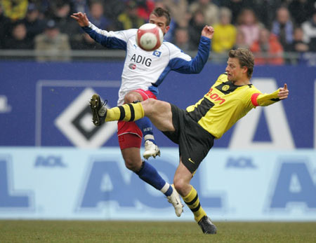 约使青年球 约使青年球